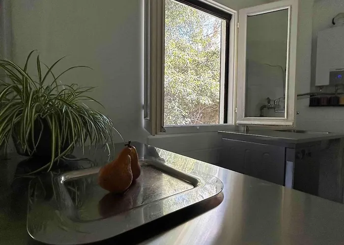 דירה House Within Walking Distance Of The מנאג'יו