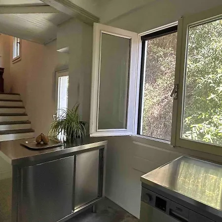 Apartamento House Within Walking Distance Of The