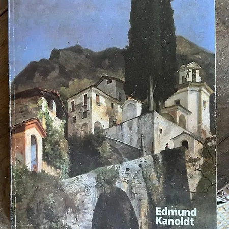 House Within Walking Distance Of The Apartmán