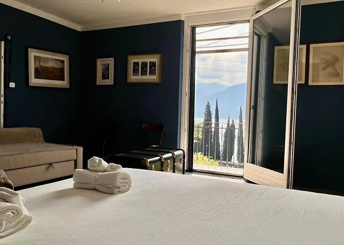 Apartman House Within Walking Distance Of The