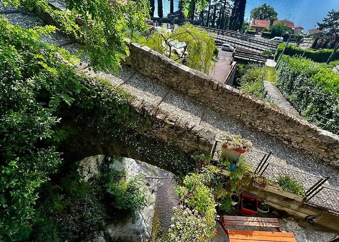 House Within Walking Distance Of The Apartman *