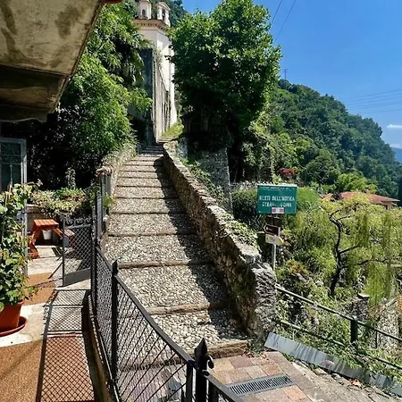 House Within Walking Distance Of The Μενάτζιο